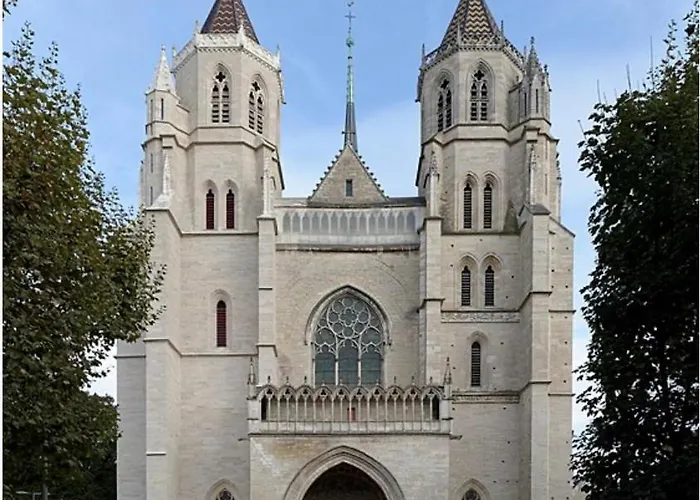 Appartement Le Condorcet - 2 Prs, En Centre *